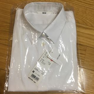 ユニクロ(UNIQLO)の【新品未開封】UNIQLO レディースワイシャツ(シャツ/ブラウス(長袖/七分))