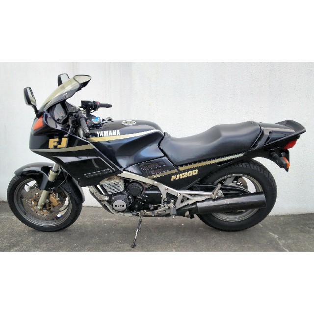 ヤマハ(ヤマハ)のヤマハ FJ1200 逆輸入車 130馬力！！  車検ほぼ2年！ 自動車/バイクの自動車(車体)の商品写真