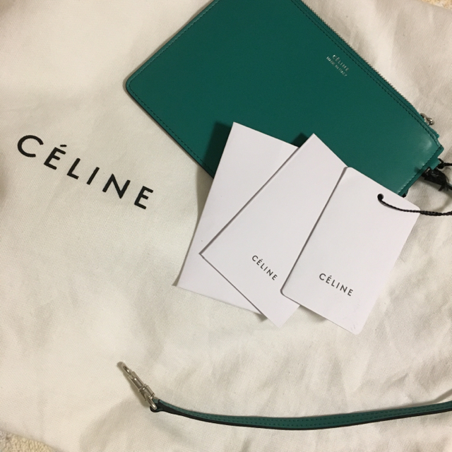 CELINE - セリーヌ🍀ツイステッド カバ マルチカラーの通販 by CELINE - セリーヌ🍀ツイステッド カバ マルチカラーの通販 by
