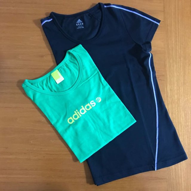 adidas(アディダス)のadidas アディダス レディース半袖Tシャツ2点セット レディースのトップス(その他)の商品写真