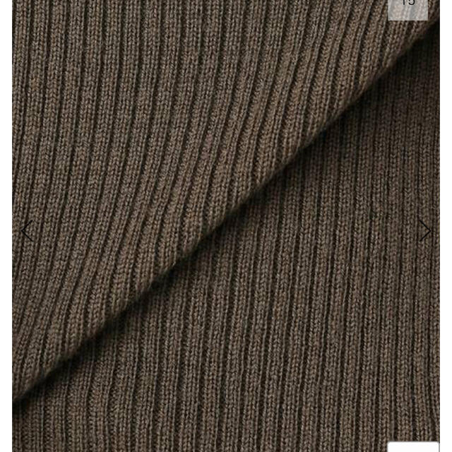 L'Appartement DEUXIEME CLASSE(アパルトモンドゥーズィエムクラス)のアパルトモン 指ぬき タートルネック RIB KNIT レディースのトップス(ニット/セーター)の商品写真