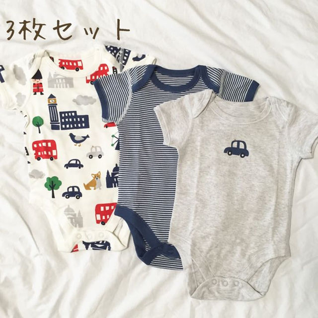 ZARA KIDS(ザラキッズ)の【新品】マークスアンドスペンサー/ロンパース 3枚セット 70,80cm キッズ/ベビー/マタニティのベビー服(~85cm)(カバーオール)の商品写真