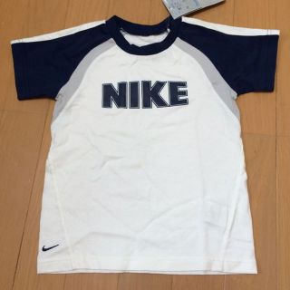 ナイキ(NIKE)のNIKE Tシャツ 100(その他)