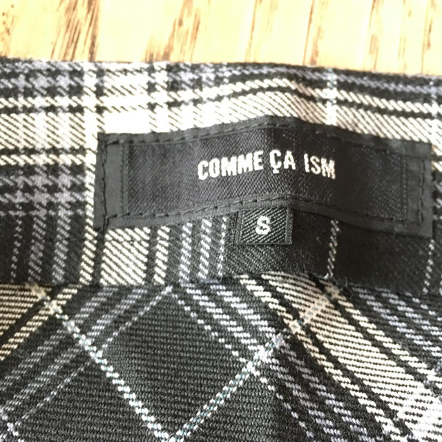 COMME CA ISM(コムサイズム)のコムサイズムスカート レディースのスカート(ひざ丈スカート)の商品写真