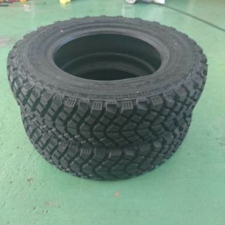 ヨコハマタイヤ ジオランダー M/T 185/85R16(汎用パーツ)