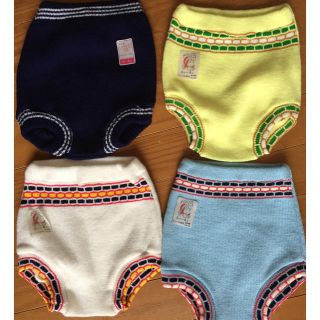 🌟期間限定🌟新品未使用★激安あったかパンツ ３～４歳対象(下着)