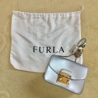 フルラ(Furla)のFURLA メトロポリス シルバー(ショルダーバッグ)