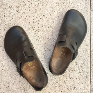 ビルケンシュトック(BIRKENSTOCK)の旧型！【BIRKENSTOCK】40 LONDON スムースレザー(スニーカー)