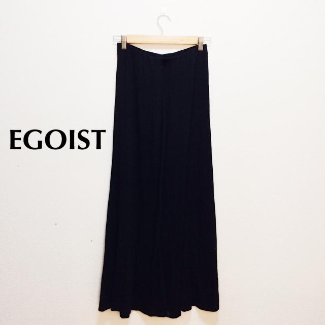 EGOIST(エゴイスト)のEGOIST 楽チンロングパンツ ウエストゴム ブラックフリル スカンツ レディースのパンツ(カジュアルパンツ)の商品写真