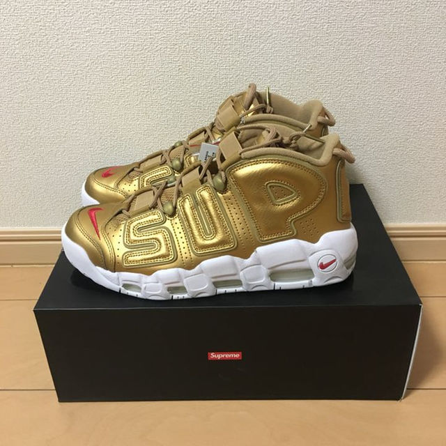 Supreme(シュプリーム)のJP27.5 US9.5 AIR MORE UPTEMPO  supreme メンズの靴/シューズ(スニーカー)の商品写真