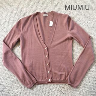 ミュウミュウ(miumiu)のミュウミュウ miumiu ニットカーディガン ピンク38(カーディガン)