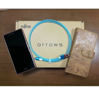 フジツウ(富士通)の更に値引き‼美品『富士通arrows M03(ピンク)』SIMフリー LTE対応(スマートフォン本体)