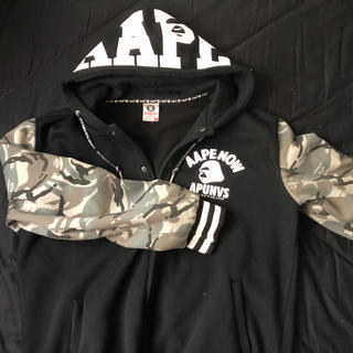 アベイシングエイプ(A BATHING APE)のAape(パーカー)