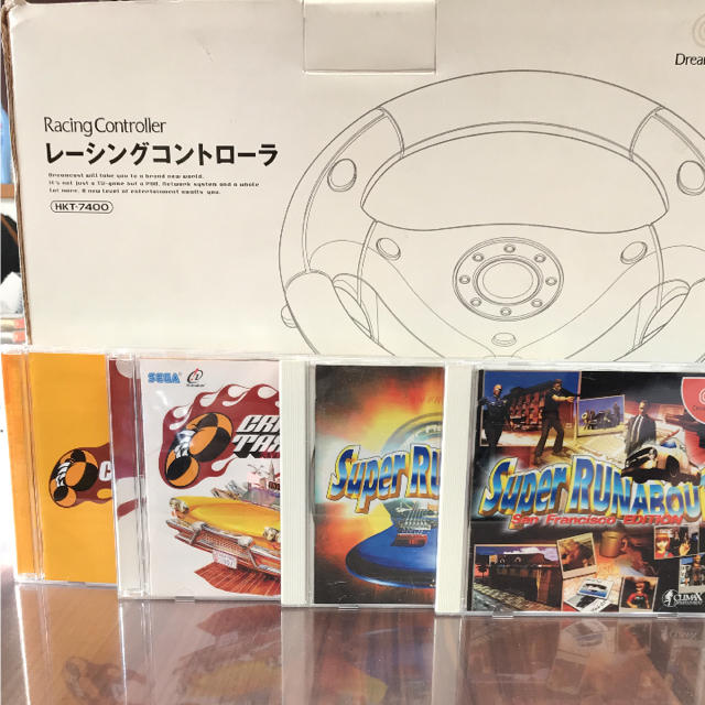 SEGA(セガ)のドリームキャスト✴︎レーシングコントローラー エンタメ/ホビーのゲームソフト/ゲーム機本体(家庭用ゲーム機本体)の商品写真