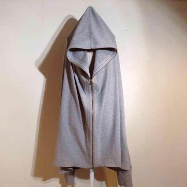 DOUBLE STANDARD CLOTHING(ダブルスタンダードクロージング)のDOUBLE STANDARD CLOTHING 変形 HOODED レディースのトップス(パーカー)の商品写真