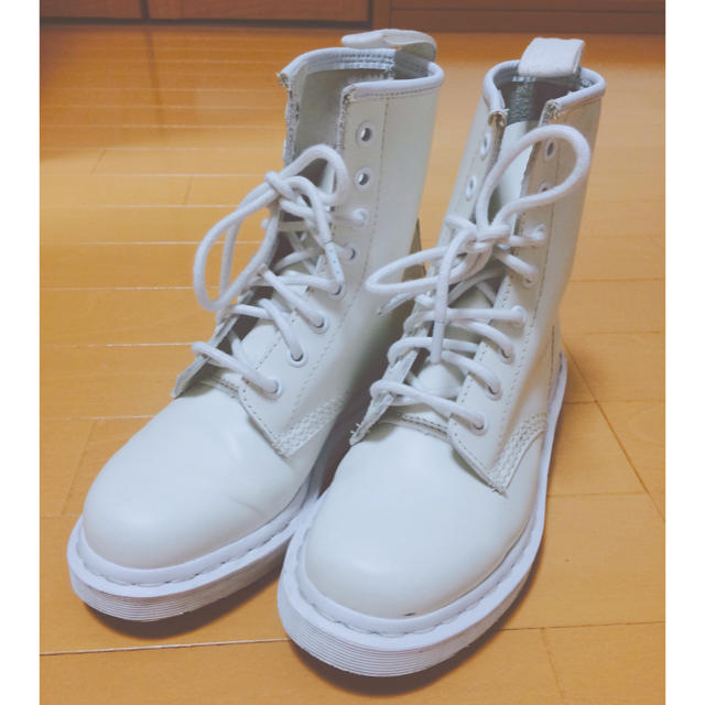 dr.martens white