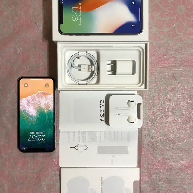 Apple - [koeda]iPhone X SIMフリー 256GB Silver