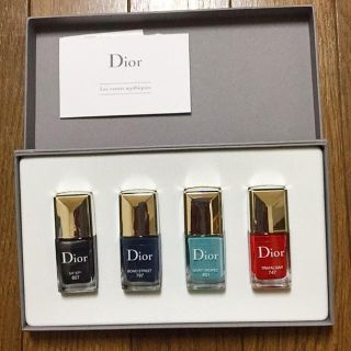 ディオール(Dior)のDior ヴェルニ ネイルカラー4本セット(マニキュア)