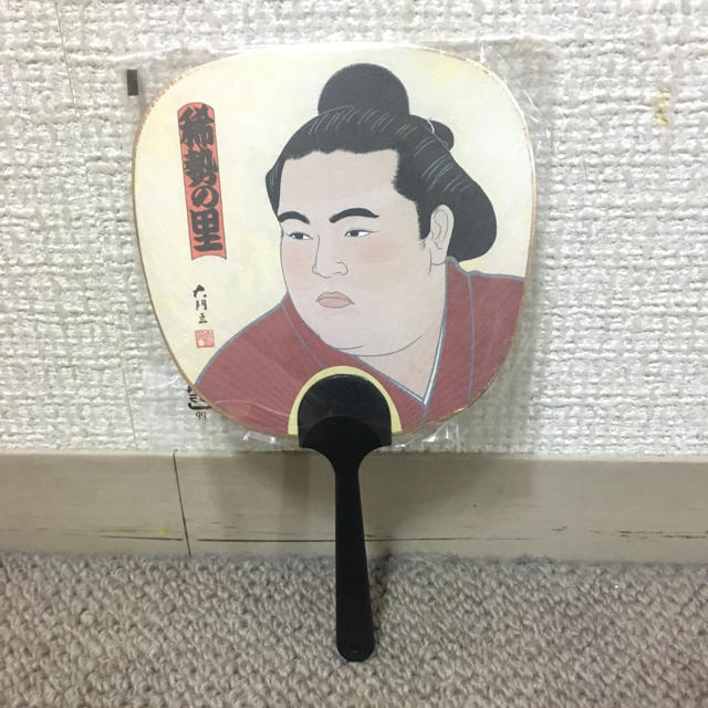 稀勢の里うちわ スポーツ/アウトドアのスポーツ/アウトドア その他(相撲/武道)の商品写真