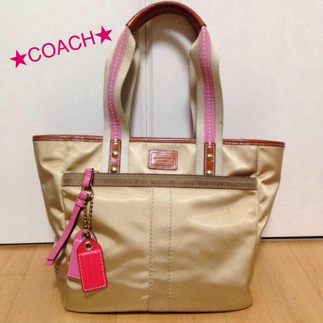 COACH(コーチ)の⭐️正規品COACHトートバッグ⭐️ レディースのバッグ(トートバッグ)の商品写真