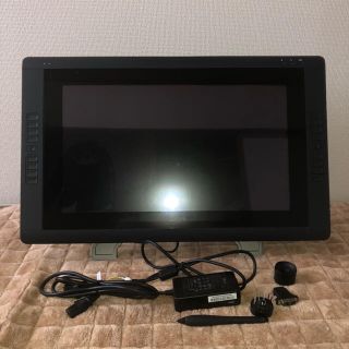 ワコム(Wacom)のWacom cintiq 22HD TOUCH DTH-2200(タブレット)