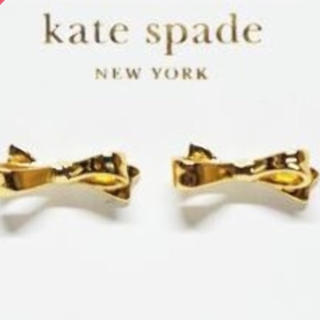 ケイトスペードニューヨーク(kate spade new york)のkate spade ケイトスペード リボン ピアス 未使用！！(ピアス)