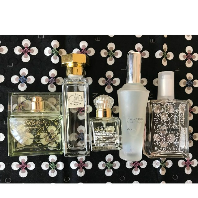 日本ブランド香水まとめ出品 5本セットの通販 by 黒猫's shop 日本ブランド香水まとめ出品 5本セットの通販 by 黒猫's shop