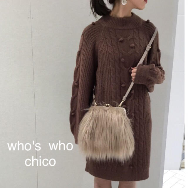 who's who Chico(フーズフーチコ)の新品❁﻿フーズフーチコ ポンポン付きケーブルニットワンピース レディースのワンピース(ひざ丈ワンピース)の商品写真