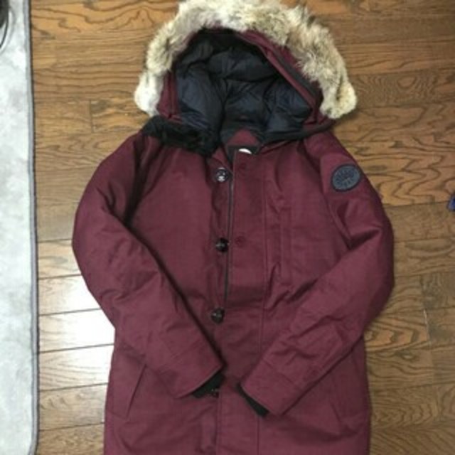 CANADA GOOSE(カナダグース)のカナダグース クレストン エディフィス別注 ボルドー Sサイズ メンズのジャケット/アウター(ダウンジャケット)の商品写真