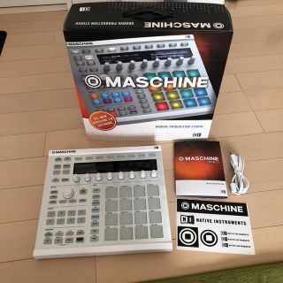 JONASON様専用-MASCHINE MK2  ホワイト オマケ音源付き ♪(MIDIコントローラー)