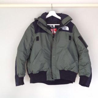 サカイ(sacai)の連休限定値下げ！【極上美品希少】sacai×thenorthfaceタグ付正規品(ダウンジャケット)