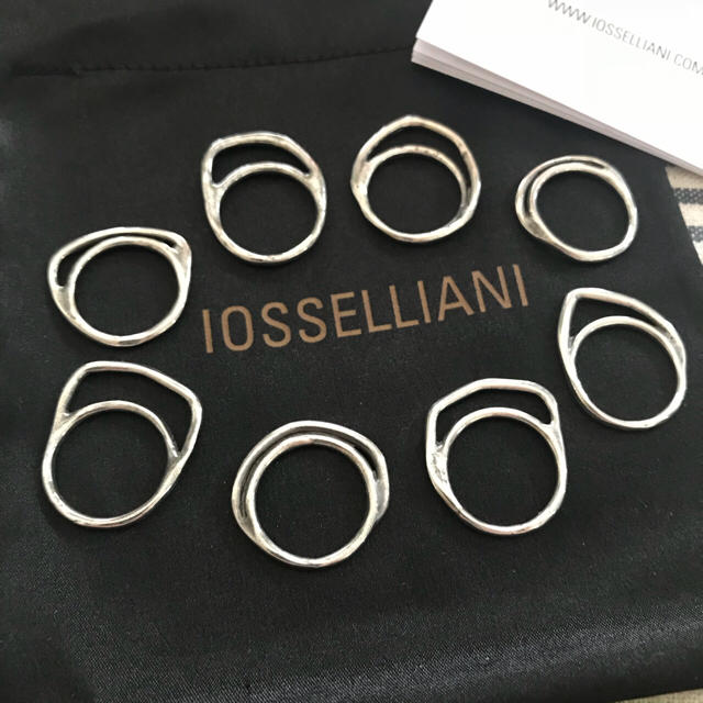 IOSSELLIANI(イオッセリアーニ)のパズルリング 8連 レディースのアクセサリー(リング(指輪))の商品写真