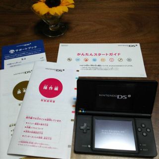 ニンテンドーDS(ニンテンドーDS)の美品☆DSi☆黒(携帯用ゲーム機本体)