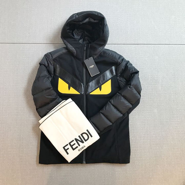 特価商品 美品 FENDI フェンディ モンスターメンズダウンジャケット 正規品BLACK kids-nurie.com