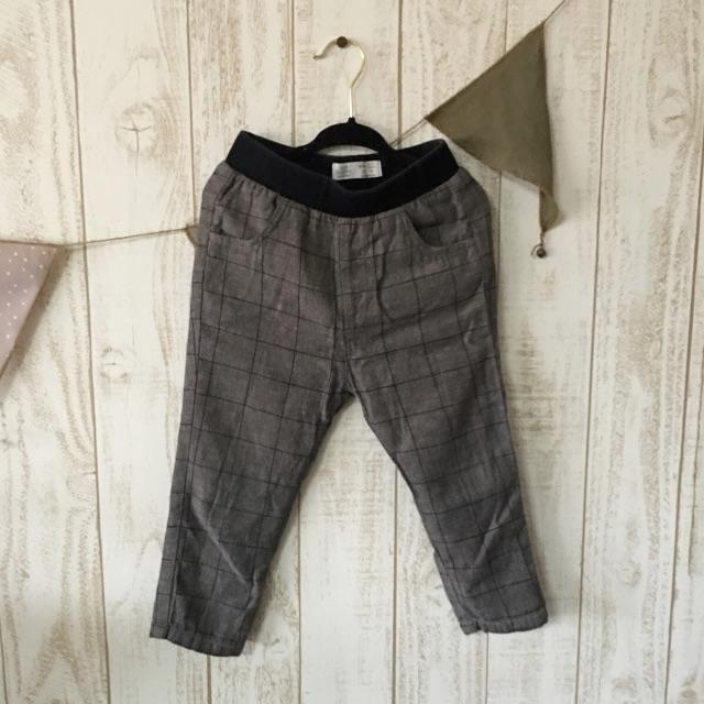 ZARA KIDS(ザラキッズ)のZARA baby 2-3歳 チェック柄パンツ 98cm キッズ/ベビー/マタニティのキッズ服男の子用(90cm~)(パンツ/スパッツ)の商品写真