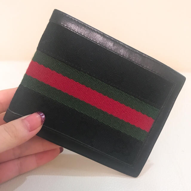 Gucci(グッチ)のグッチ 折財布 ヴィンテージ ブラック GG 正規品 メンズ 人気 流行オールド メンズのファッション小物(折り財布)の商品写真