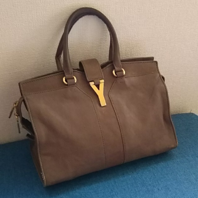 定番◆YSLサンローラン カバスシックMM ビジネス対応 レザー トート バッグ