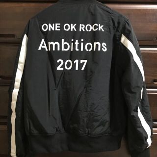 one ok rock ナイロンパーカー　ボディバッグ　ワンオクロック　ブルゾン