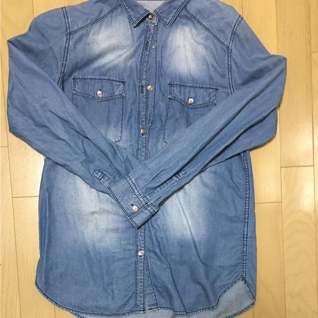 ZARA(ザラ)のデニムシャツ❤️シャツ❤️トップス レディースのトップス(シャツ/ブラウス(長袖/七分))の商品写真