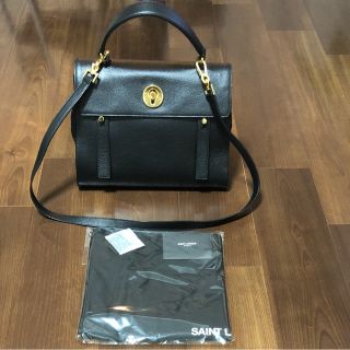 SAINT LAURENT(バッグ ・ イエロー/黄色系)のフリマアイテム一覧 SAINT LAURENT(バッグ ・ イエロー/黄色系)のフリマアイテム一覧