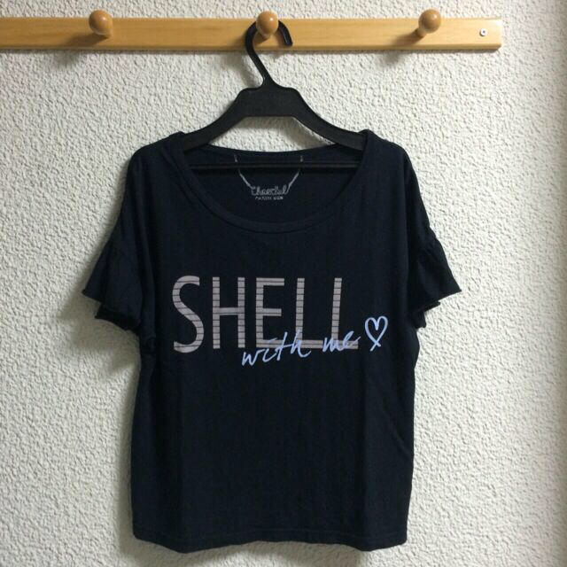 MAJESTIC LEGON(マジェスティックレゴン)のマジェ♡フリル袖プリントTシャツ レディースのトップス(Tシャツ(半袖/袖なし))の商品写真