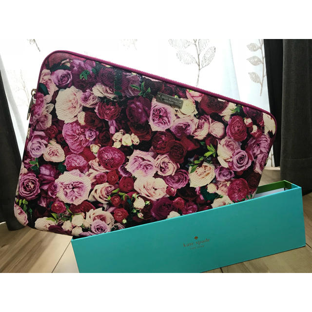 kate spade new york(ケイトスペードニューヨーク)のゆーゆ様専用♡kate spade  MacBook ケース スマホ/家電/カメラのスマホアクセサリー(モバイルケース/カバー)の商品写真