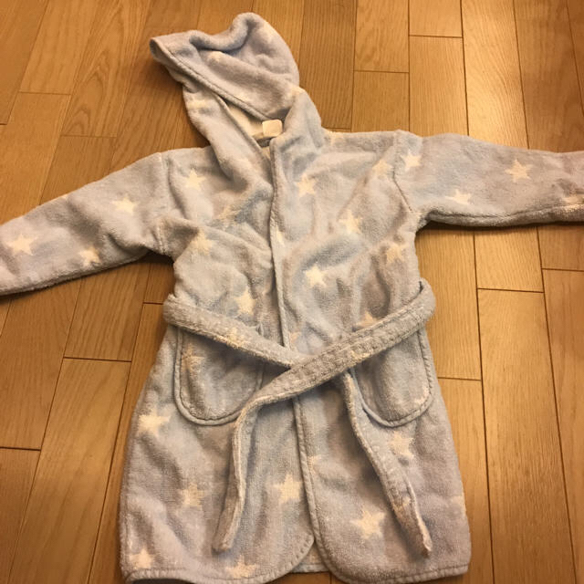 ZARA HOME(ザラホーム)のバスローブ キッズ/ベビー/マタニティのキッズ服男の子用(90cm~)(その他)の商品写真