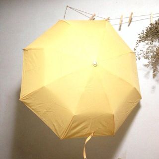 レモンイエロー🍋折り畳み雨傘♡ラブリー(傘)