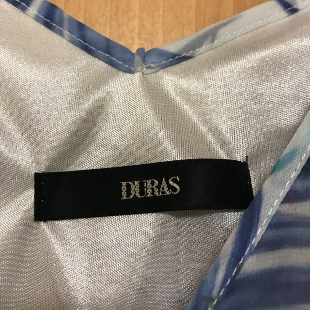 DURAS(デュラス)のDURAS ボタニカル柄シフォンロングワンピース レディースのワンピース(ロングワンピース/マキシワンピース)の商品写真