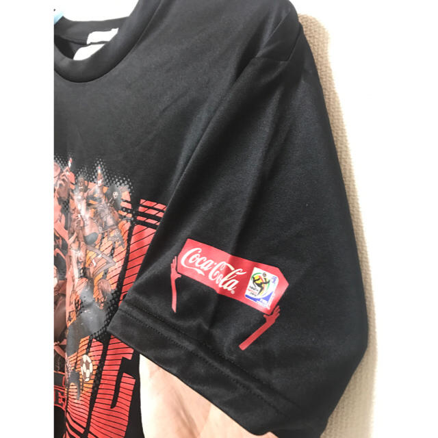 adidas(アディダス)の☆非売品☆ ONE PIECE×コカコーラ コラボTシャツ  メンズのトップス(Tシャツ/カットソー(半袖/袖なし))の商品写真