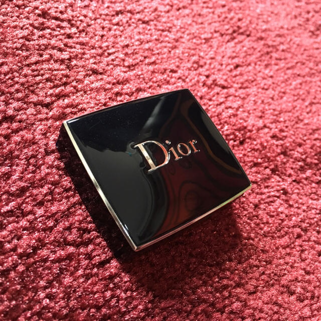Dior(ディオール)のDior チーク ミニサイズ コスメ/美容のベースメイク/化粧品(チーク)の商品写真