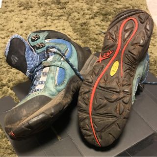 MILLET GORE-TEX トレッキングシューズ27.7cm - 登山用品