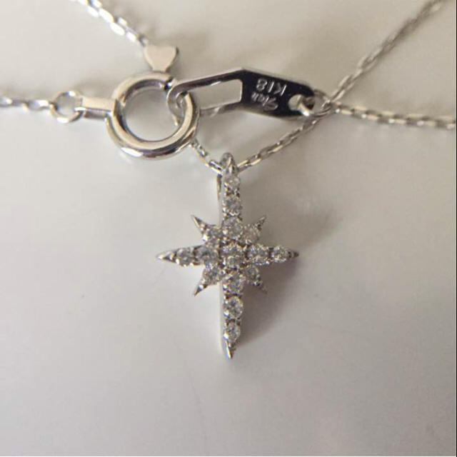 STAR JEWELRY(スタージュエリー)の専用です ★K18WG ダイヤクロッシングネックレス★ レディースのアクセサリー(ネックレス)の商品写真