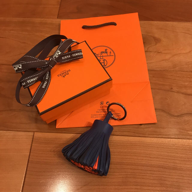 Hermes - HERMES エルメス カルメン バイカラー新品 おまけありの通販 by BBBLUE｜エルメスならラクマ